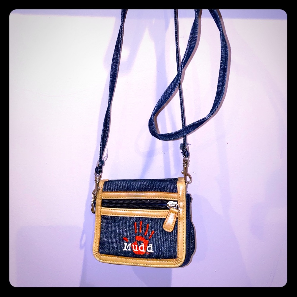 Mini Mudd crossbody rare 💋